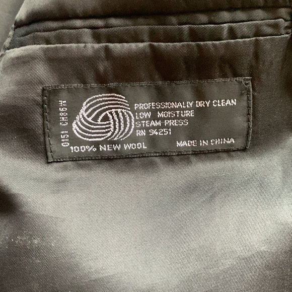 Vintage Gianni Tuxedo Jacket & Pants - Picture 12 of 13